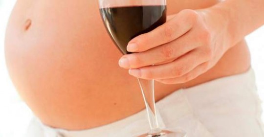 Grávidas podem beber? O que é Síndrome Alcoólica Fetal?